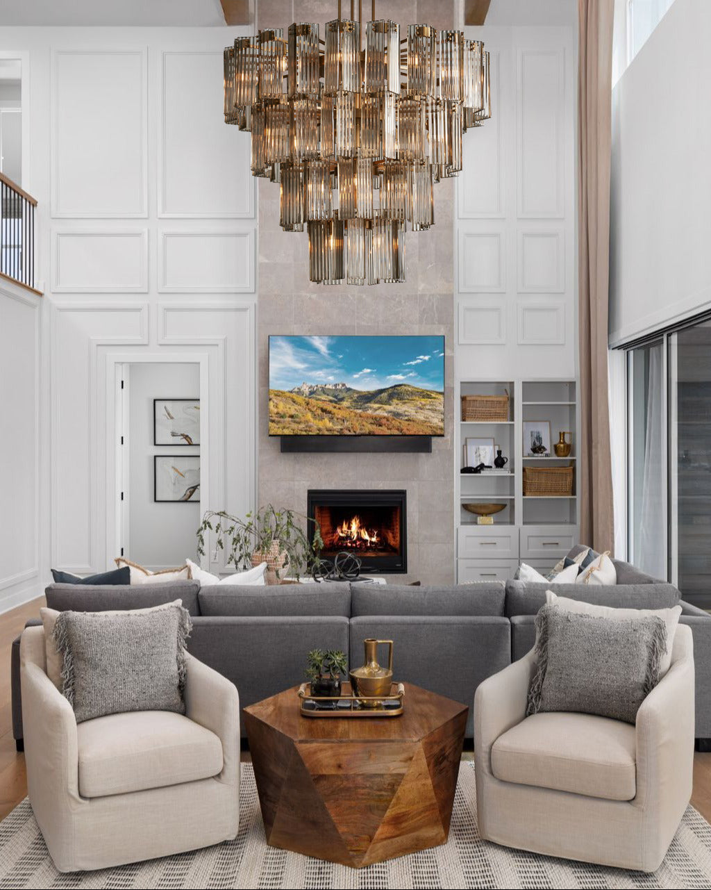 Delsie Round Chandelier