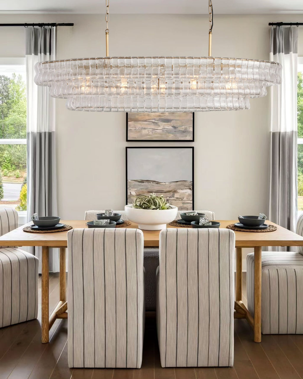 Ghiaccio Clear Class Oval Chandelier